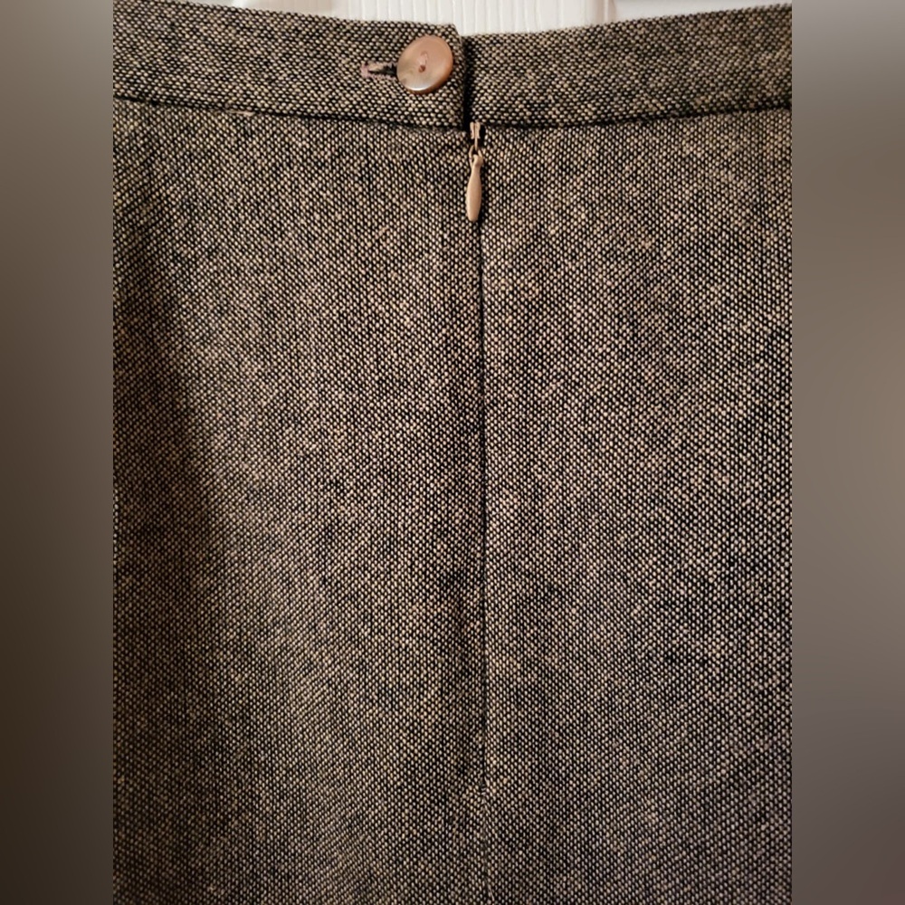 Sag Harbor skirt. - Picture 4 of 5
